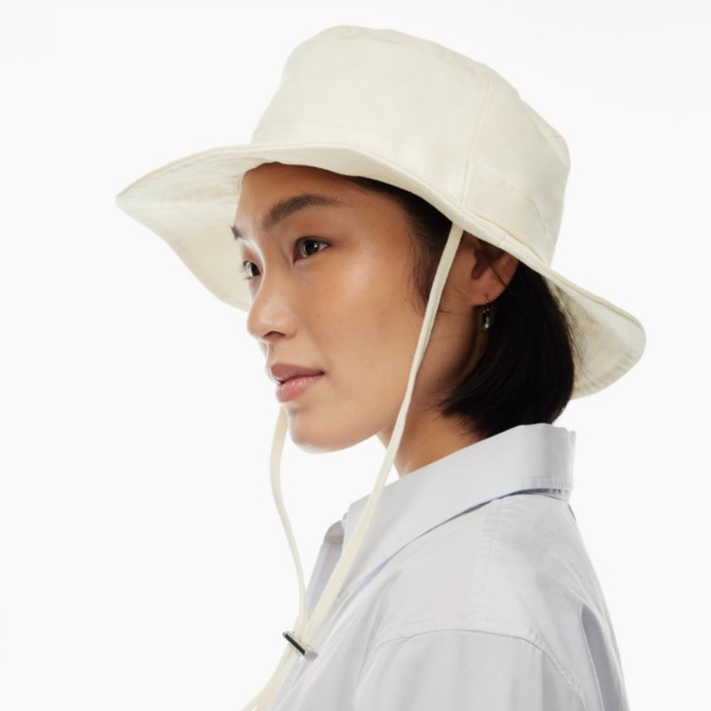 Wilfred Tabitha Bucket Hat NWOT